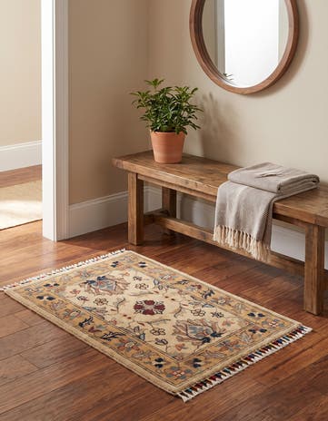 2' x 2' 10 Hand Knotted Ariana Ziegler Rug