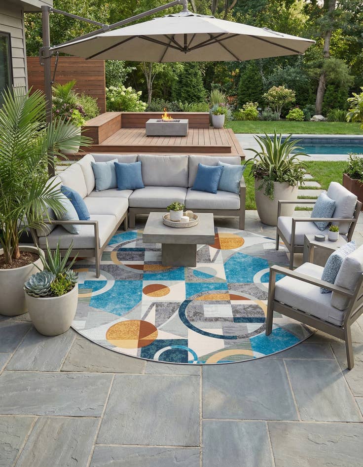 Detail image of 10' x 10'  Washable Modern Indoor / Outdoor Round Rug