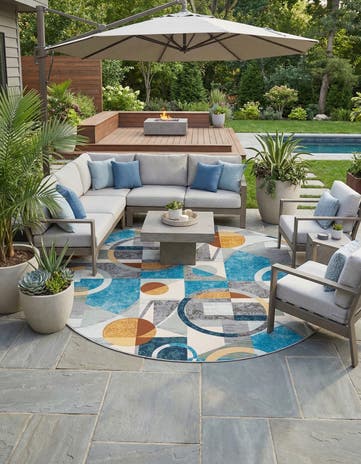 10' x 10' Easy-Clean Modern Indoor / Outdoor Round Rug