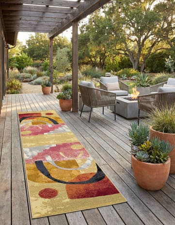 2' 7 x 12' Easy-Clean Modern Indoor / Outdoor Runner Rug