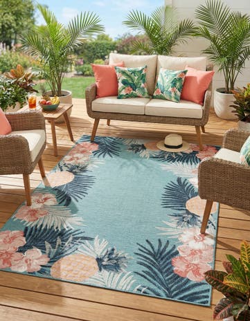 5' 2 x 8' Easy-Clean Botanical Indoor / Outdoor Rug