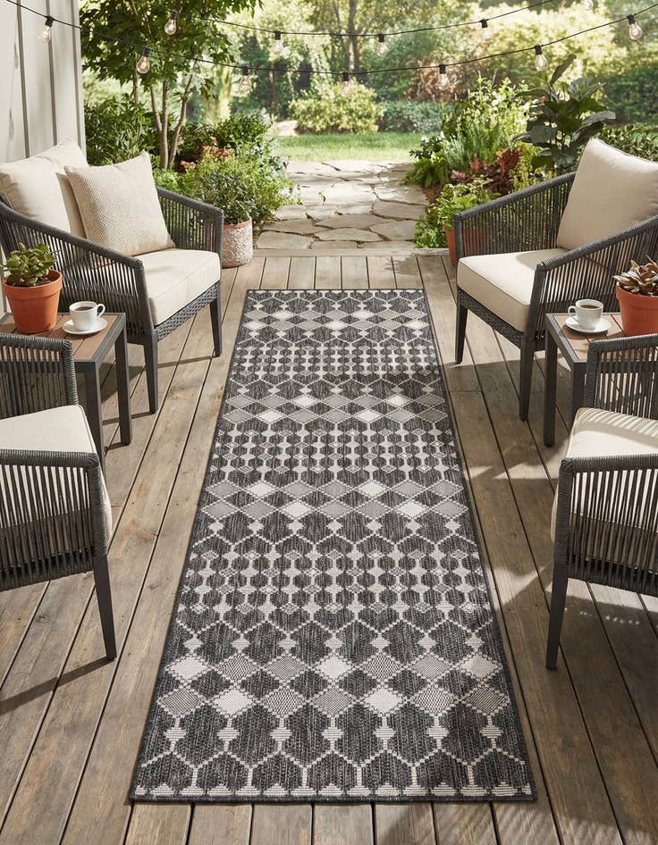 Detail image of 2' 7 x 10'  Washable Trellis Indoor / Outdoor Runner Rug