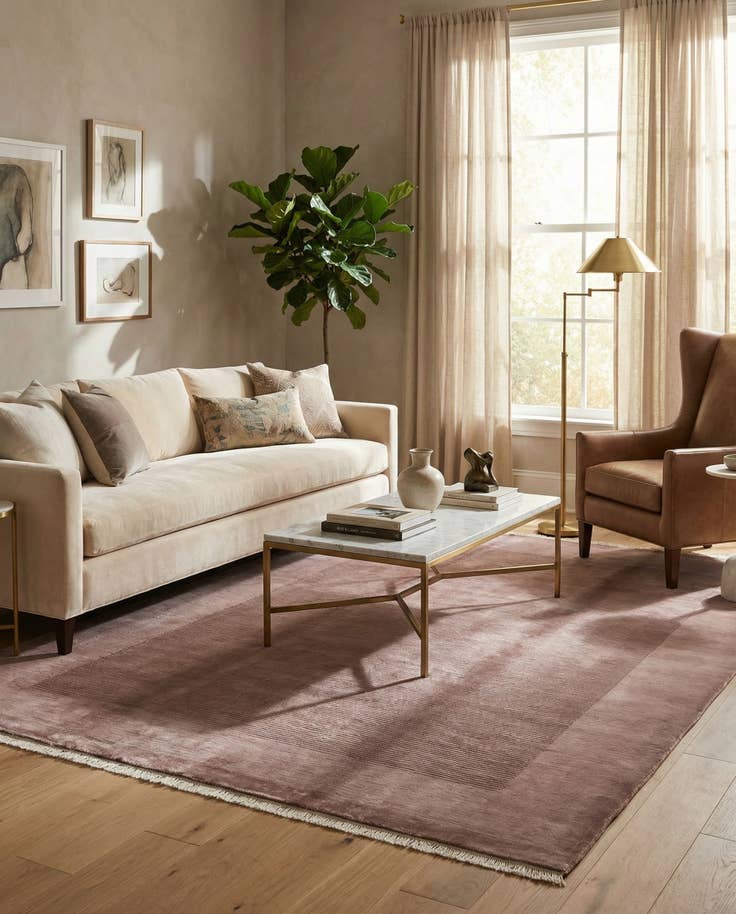 Detail image of 6' 8 x 9' 11 Hand Knotted Darya Wool Rug