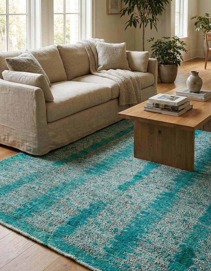 Detail image of 5' 4 x 7'  Hand Knotted Darya Wool Rug