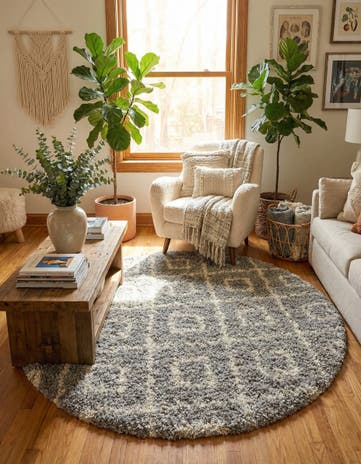 7' 10 x 7' 10 Lattice Shag Round Rug
