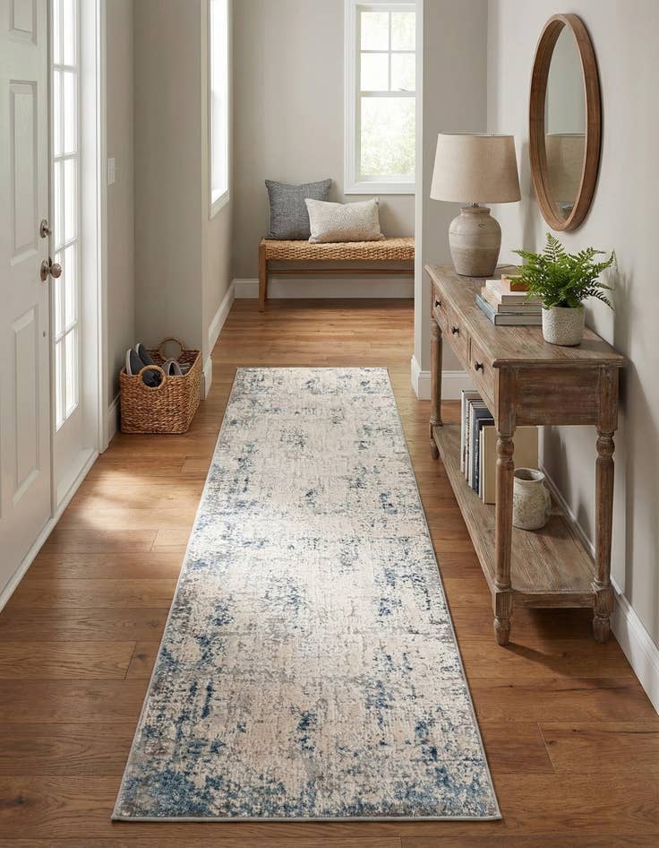 Detail image of 2' 7 x 10' Caspian Runner Rug