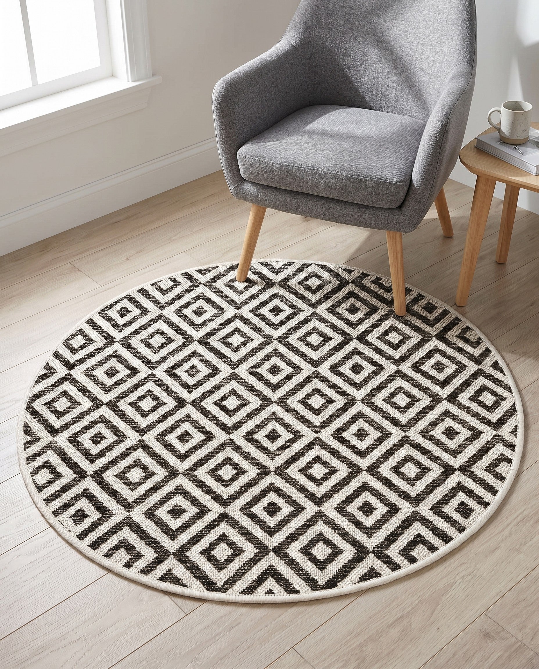 3' x 3' Easy-Clean Jill Zarin Costa Rica Indoor / Outdoor Round Rug