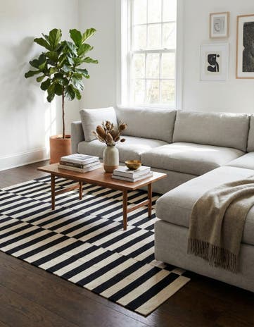 5' 6 x 7' 9 Hand Woven Kilim Modern Wool Rug