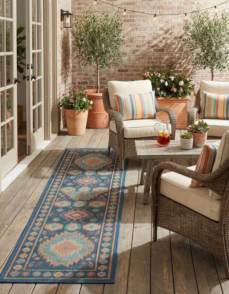 Detail image of 2' x 8'  Washable Baja Indoor / Outdoor Runner Rug