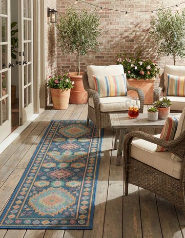 2' x 8' Easy-Clean Baja Indoor / Outdoor Runner Rug