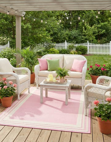 5' 3 x 8' Easy-Clean Aruba Indoor / Outdoor Rug