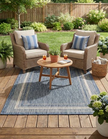 4' x 6' Easy-Clean Border Indoor / Outdoor Rug