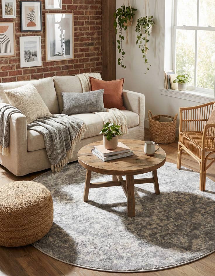 Detail image of  5' 3 x 5' 3 Oregon Round Rug