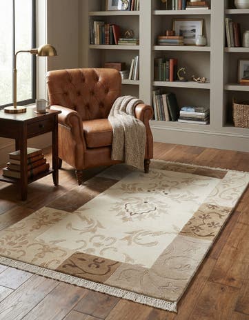 2' 7 x 4' 11 Hand Knotted Darya Rug