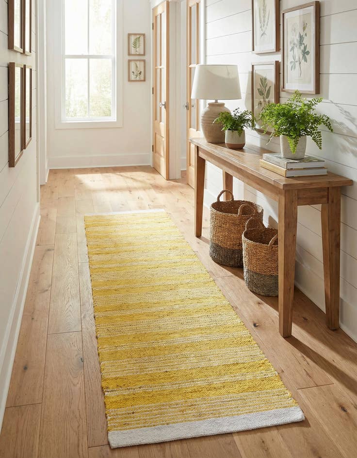 Detail image of  2' 7 x 10'  Hand Woven Lariat Runner Rug