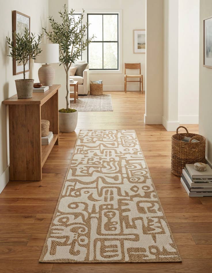 Detail image of 2' 7 x 12' Easy-Clean Modern Indoor / Outdoor Runner Rug