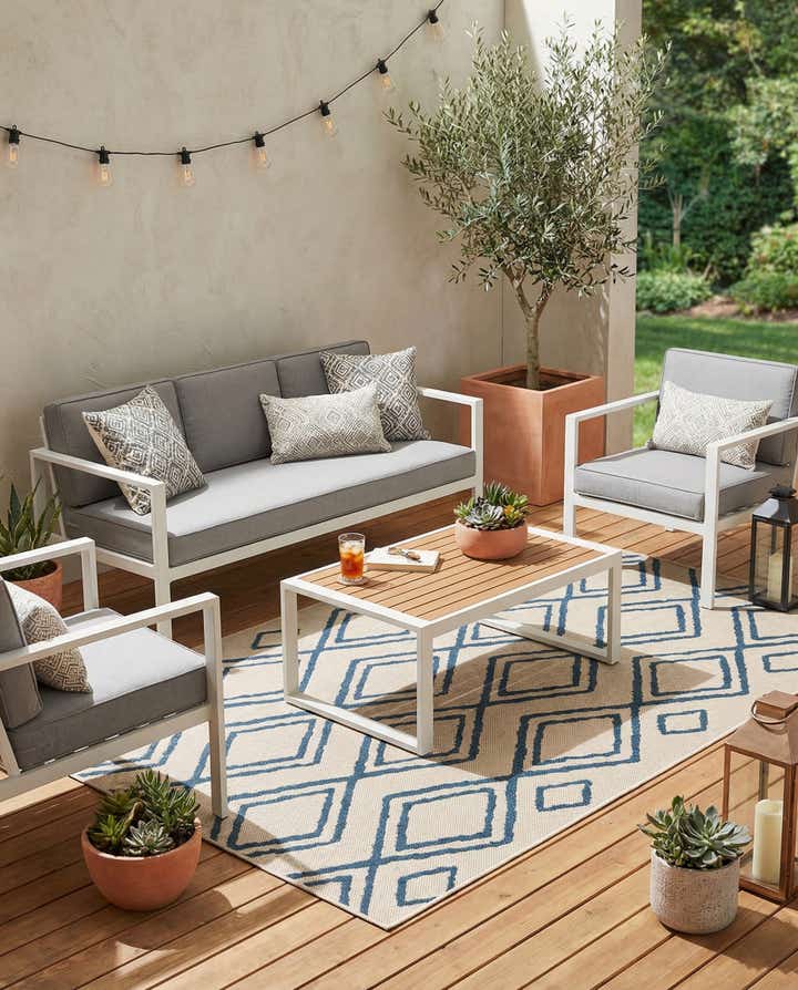 5' x 7' 7 Easy-Clean Modern Indoor / Outdoor Rug