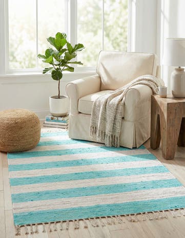 4' 1 x 6' 1 Hand Woven Chindi Rag Rug