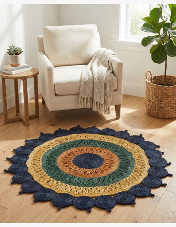 4' 1 x 4' 1 Handmade Braided Jute Round Rug