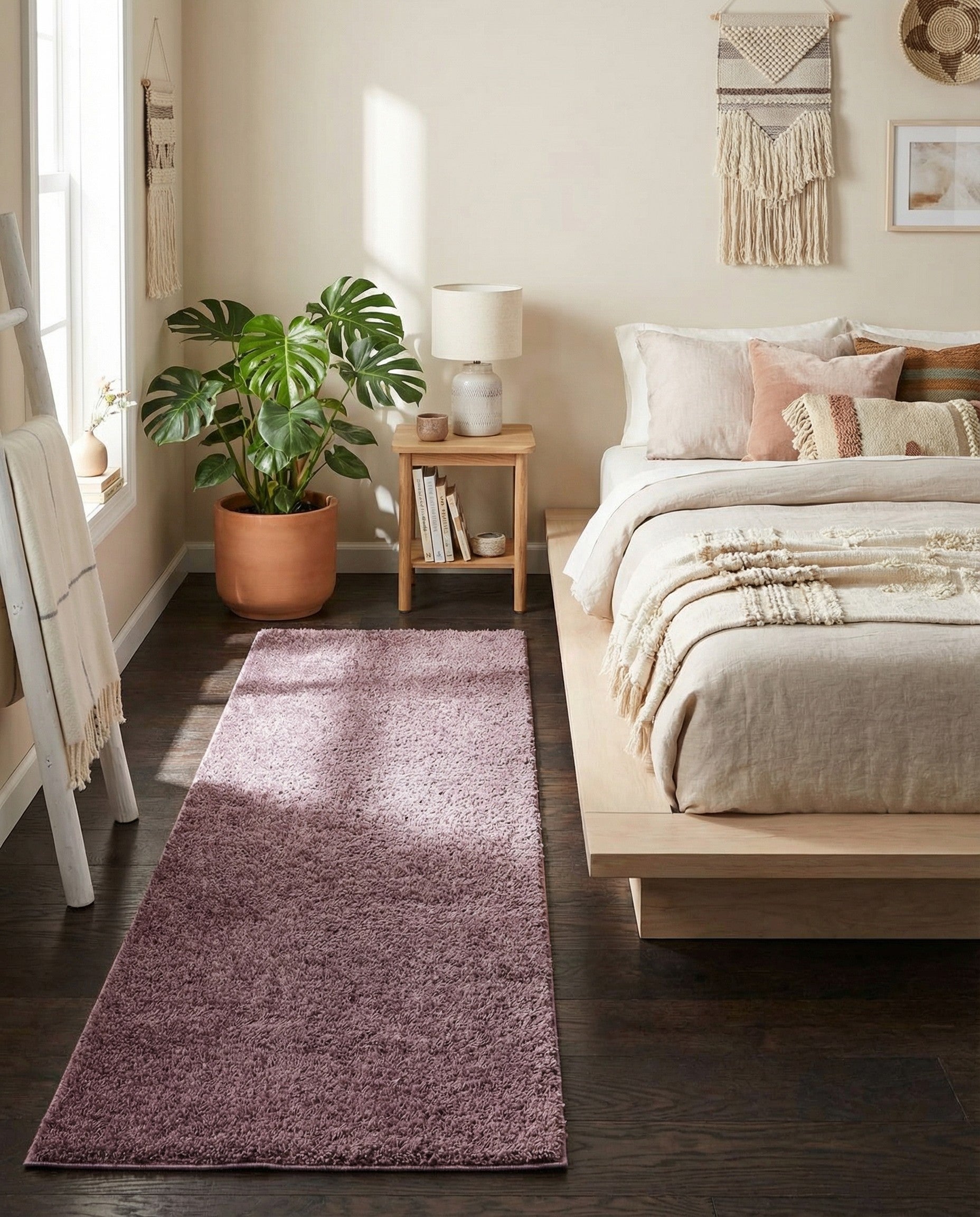  2' x 6' 7 Solid Shag Runner Rug