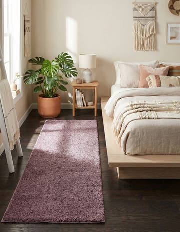 2' x 6' 7 Solid Shag Runner Rug