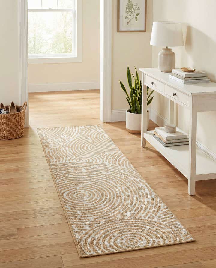 2' x 6' Easy-Clean Modern Indoor / Outdoor Runner Rug