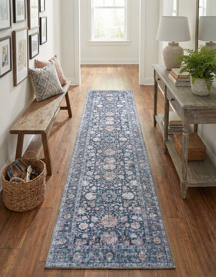 Detail image of 2' x 8' Yara Runner Rug