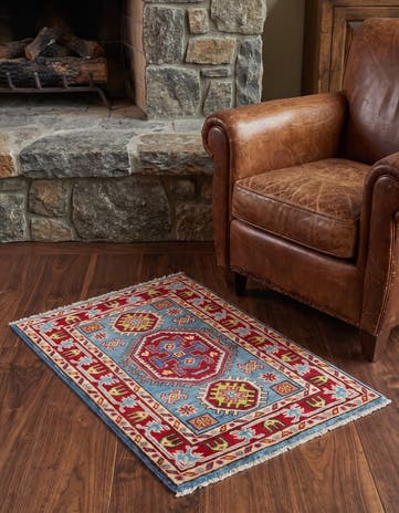 2' x 2' 10 Hand Knotted Kazak Rug