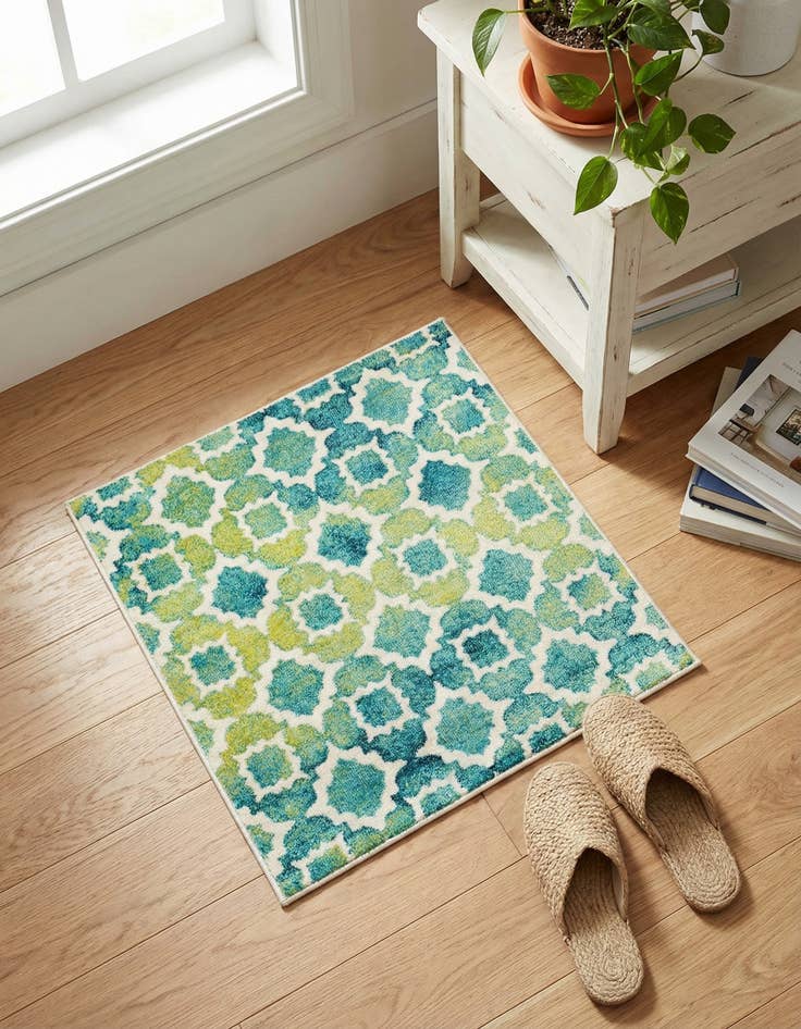 Detail image of 1' 4 x 1' 4 Azalea Sample Rug