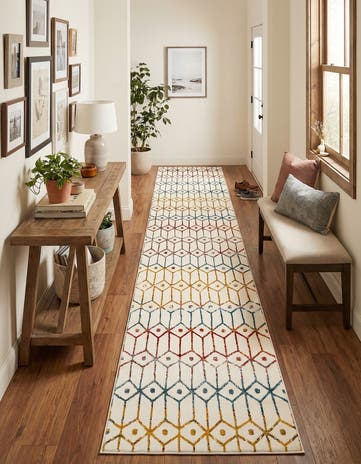 2' 7 x 13' Lattice Trellis Runner Rug