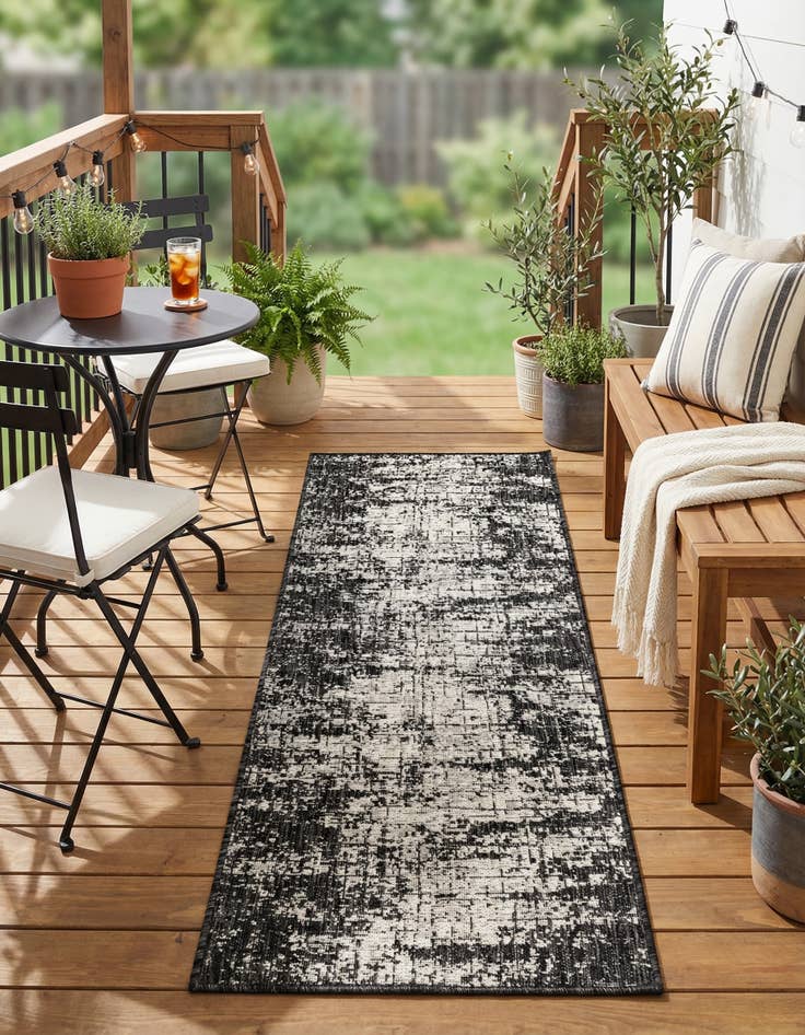 Detail image of 2' x 6'  Washable Modern Indoor / Outdoor Runner Rug