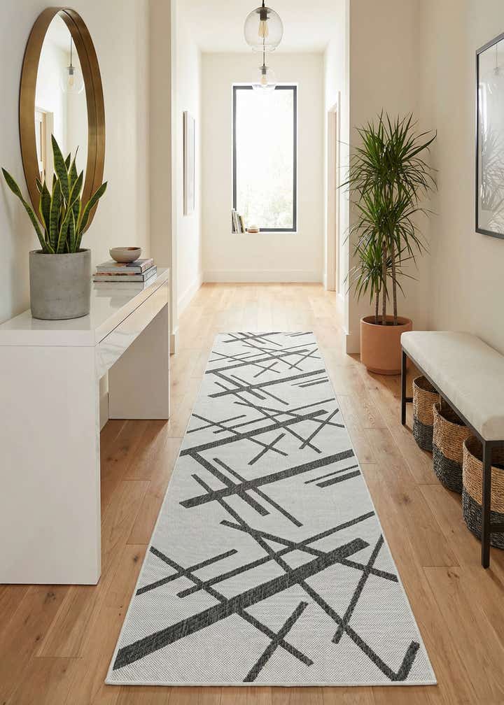 2' 7 x 12' Easy-Clean Modern Indoor / Outdoor Runner Rug