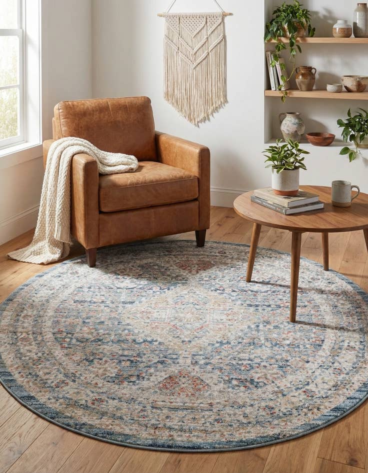 Detail image of 3' 10 x 3' 10 Noble Round Rug