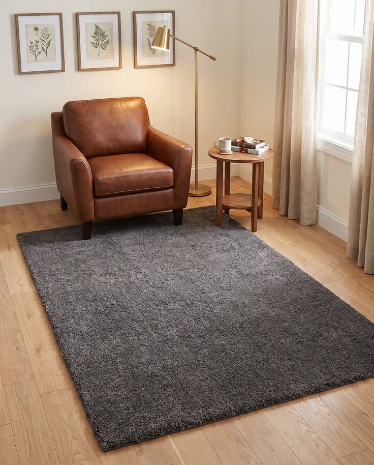 Detail image of 4' x 6' Soft Solid Shag Rug