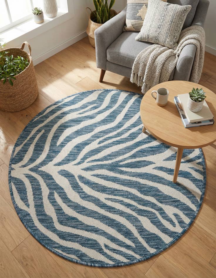 Detail image of  3' x 3'  Washable Safari Indoor / Outdoor Round Rug
