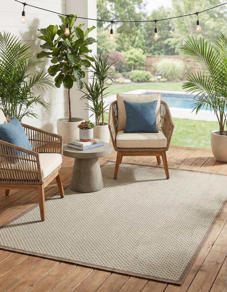 Detail image of 5' 3 x 7' 7  Washable Modern Indoor / Outdoor Rug