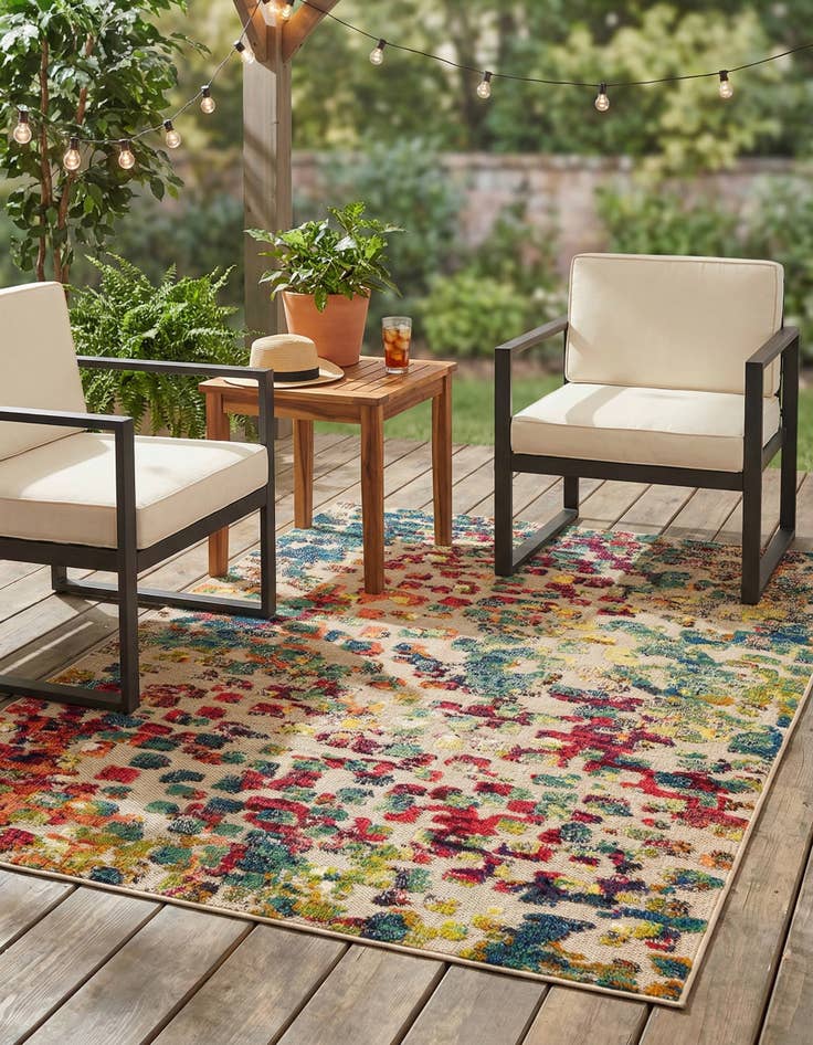 Detail image of 5' x 7'  Washable Casablanca Indoor / Outdoor Rug