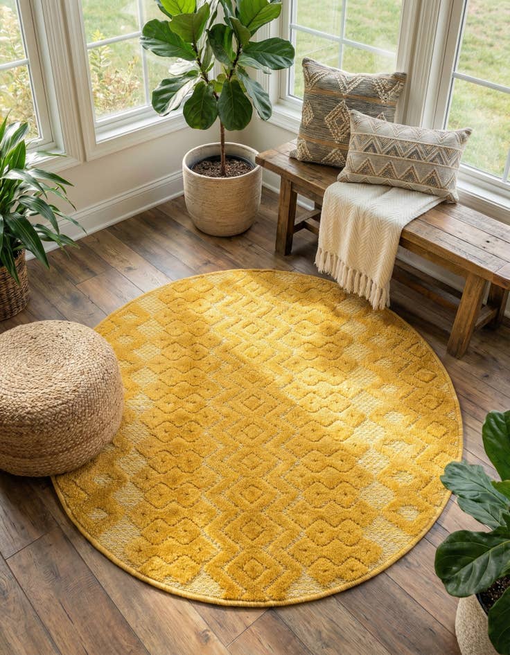 Detail image of 3' x 3'  Washable Trellis Textured Indoor / Outdoor Round Rug