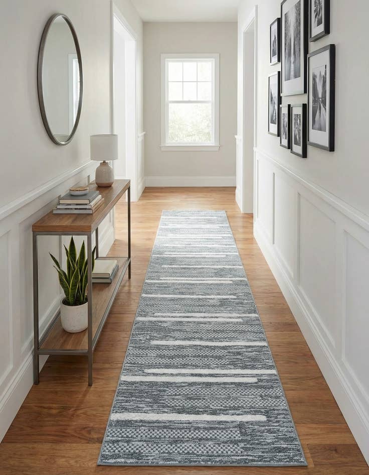 Detail image of  2' 7 x 10' Abbey Runner Rug