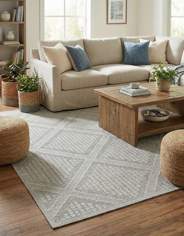 9' x 12' Easy-Clean Lattice Indoor / Outdoor Rug