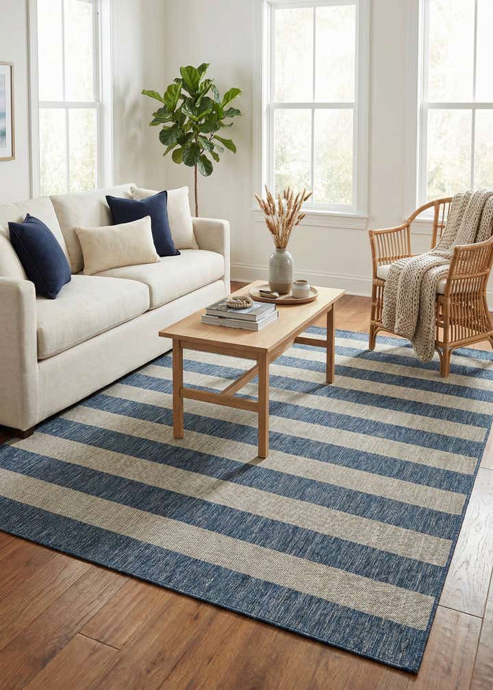 7' x 10' Easy-Clean Ribbon Indoor / Outdoor Rug