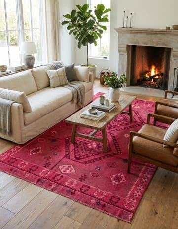 6' 4 x 10' Hand Knotted Darya Rug