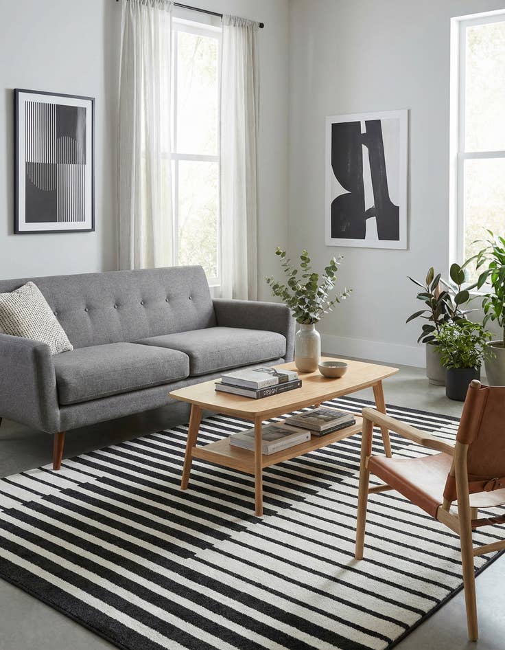 Detail image of 6' x 9' Oslo Rug