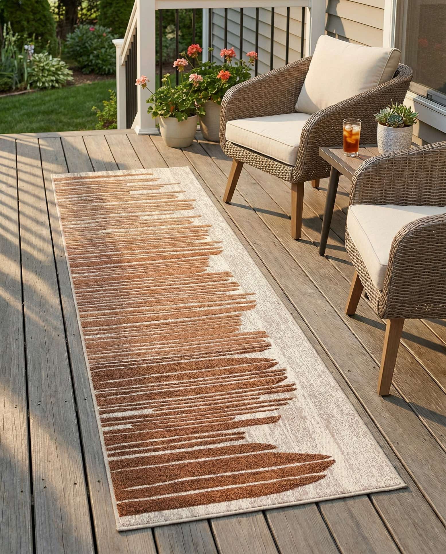2' 7 x 10' Easy-Clean Modern Indoor / Outdoor Runner Rug