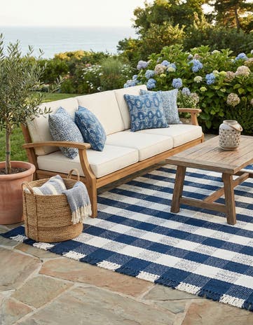 6' x 6' Easy-Clean Eco Plaid Washable Indoor / Outdoor Square Rug