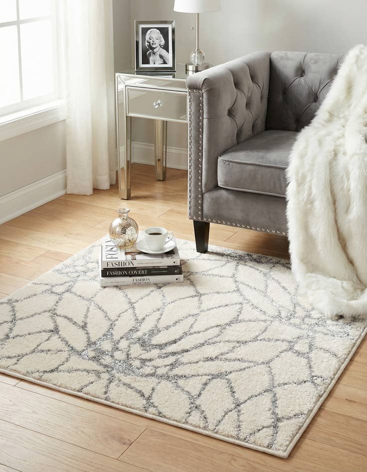 Detail image of 1' 4 x 1' 4  Marilyn Monroe&trade; Glam Dahlia Sample Rug