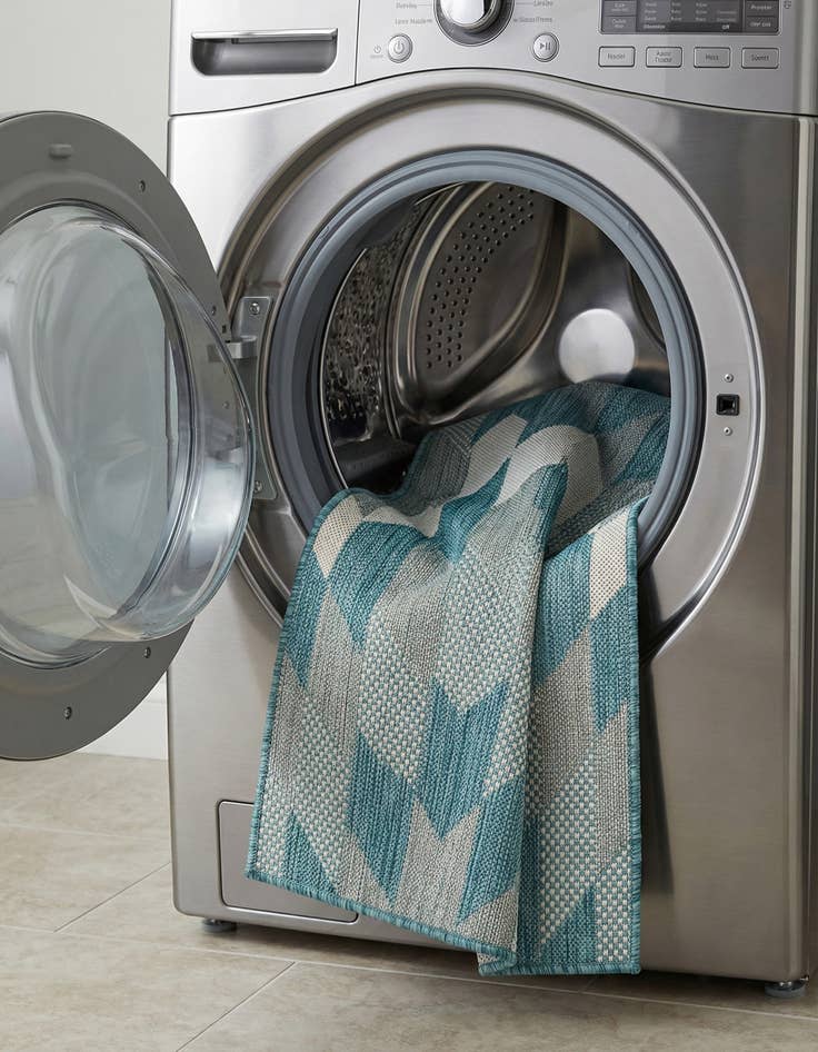 Detail image of 2' x 5' 3  Washable Modern Indoor / Outdoor Runner Rug