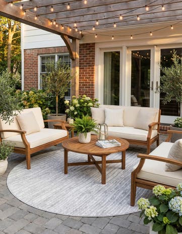 Gray Easy-Clean Sabrina Soto Ola Indoor / Outdoor Round Rug