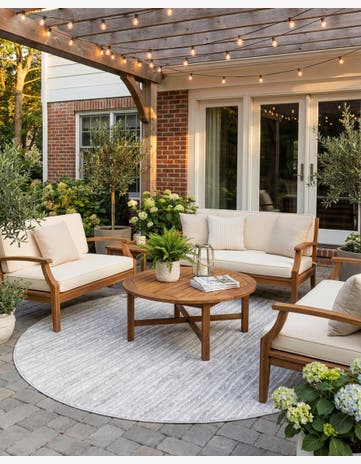 Gray Easy-Clean Sabrina Soto Ola Indoor / Outdoor Round Rug