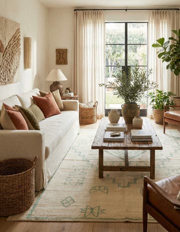 5' 6 x 8' 7 Hand Knotted Darya Wool Rug
